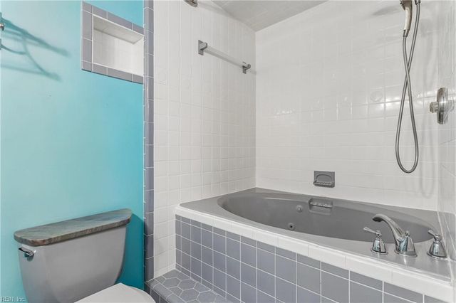 101 Marine CIR, Yorktown, VA 23692