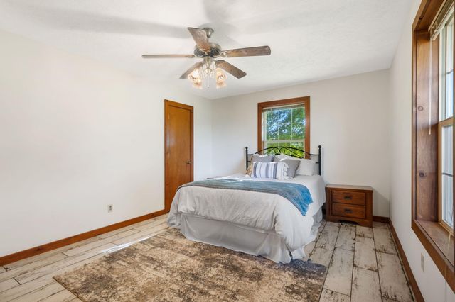 2298 State Highway A, Crane, MO 65633