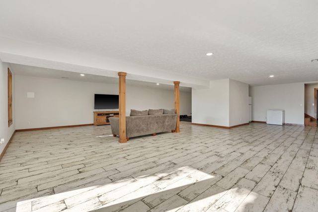 2298 State Highway A, Crane, MO 65633