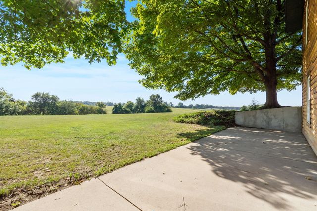 2298 State Highway A, Crane, MO 65633