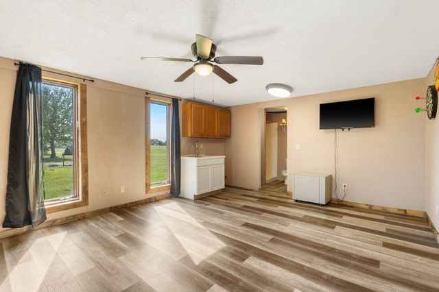 2298 State Highway A, Crane, MO 65633