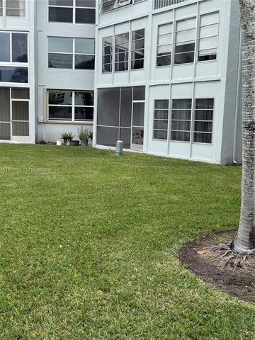 6650 Royal Palm Blvd 110C, Margate, FL 33063