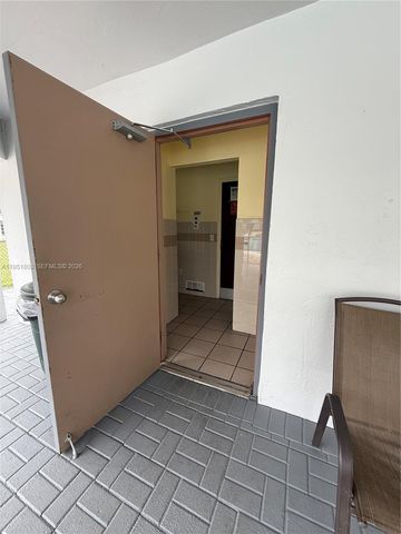 6650 Royal Palm Blvd 110C, Margate, FL 33063