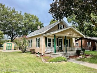 2421 Hancock Street, Port Huron, MI 48060