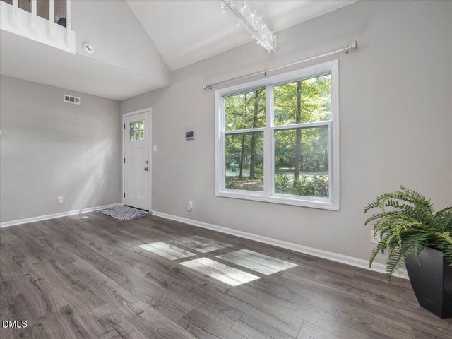 19 Meadhall Court, Durham, NC 27713