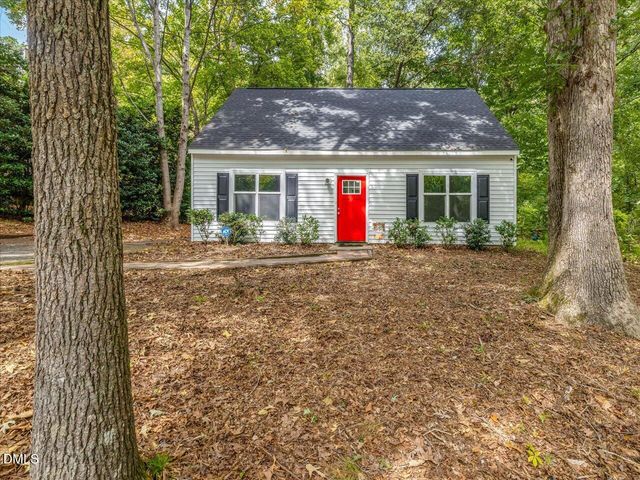 19 Meadhall Court, Durham, NC 27713