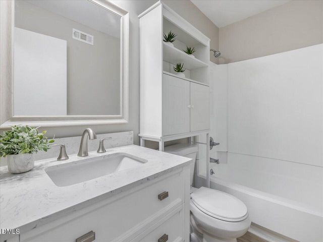 19 Meadhall Court, Durham, NC 27713