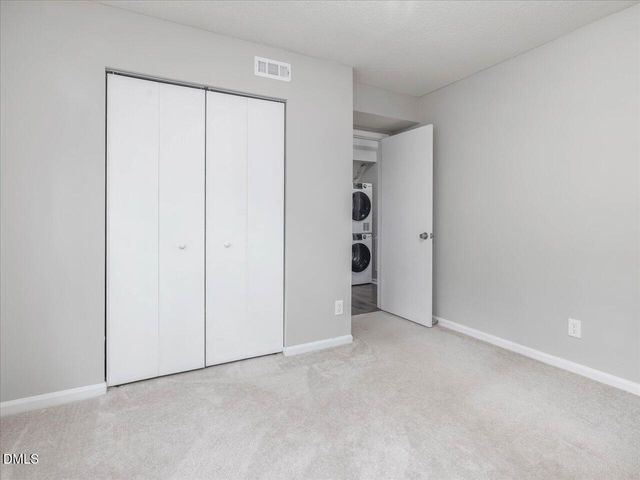 19 Meadhall Court, Durham, NC 27713