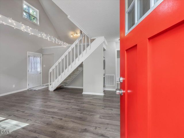 19 Meadhall Court, Durham, NC 27713