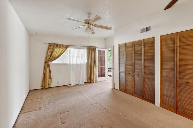 8700 Great Ct, Elk Grove, CA 95624