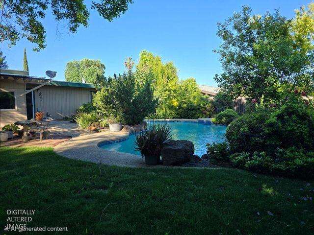 8700 Great Ct, Elk Grove, CA 95624