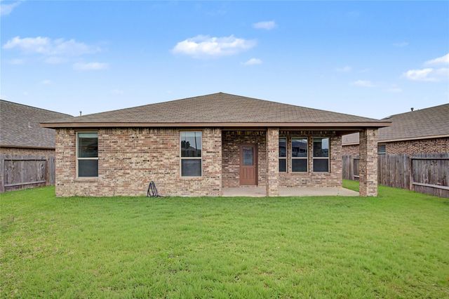 24314 S Newcastle Bay Trail, Spring, TX 77389