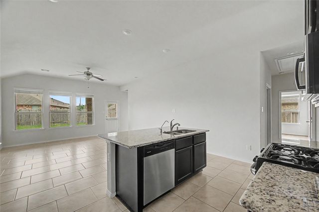24314 S Newcastle Bay Trail, Spring, TX 77389