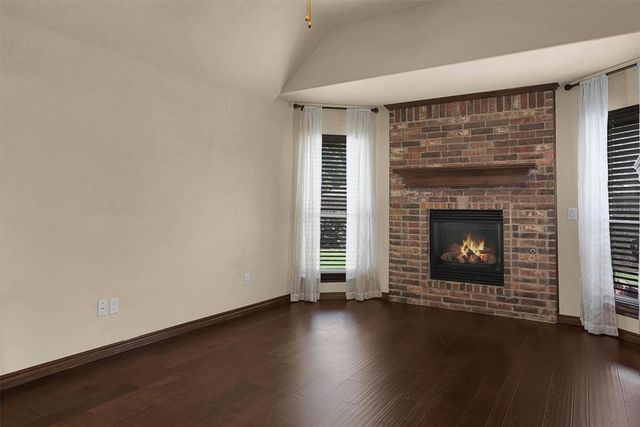 612 Old Home Place, Yukon, OK 73099