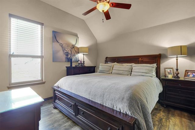 612 Old Home Place, Yukon, OK 73099