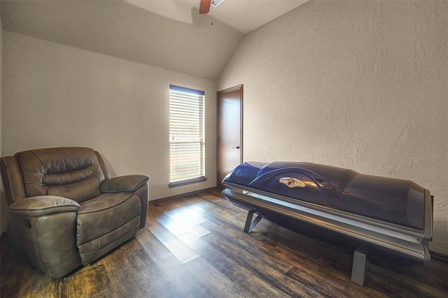 612 Old Home Place, Yukon, OK 73099