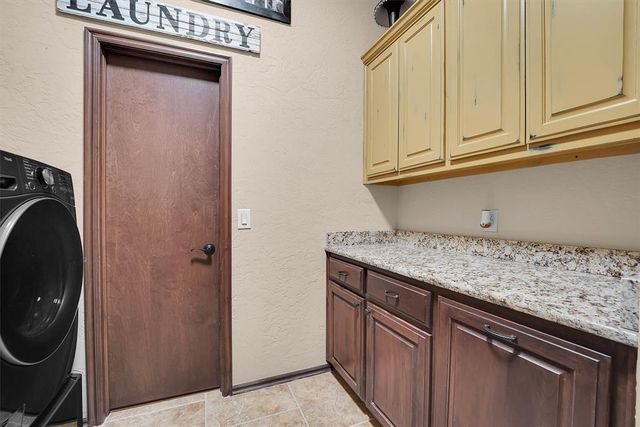 612 Old Home Place, Yukon, OK 73099