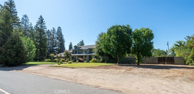 41268 Adobe Way, Madera, CA 93636
