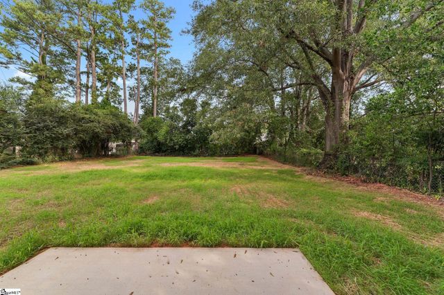 318 W Fredricks Street, Anderson, SC 29625