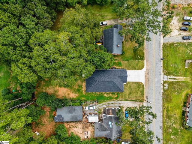 318 W Fredricks Street, Anderson, SC 29625