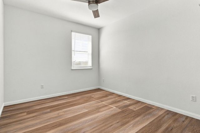 2929 Penrose Ln, Lathrop, CA 95330