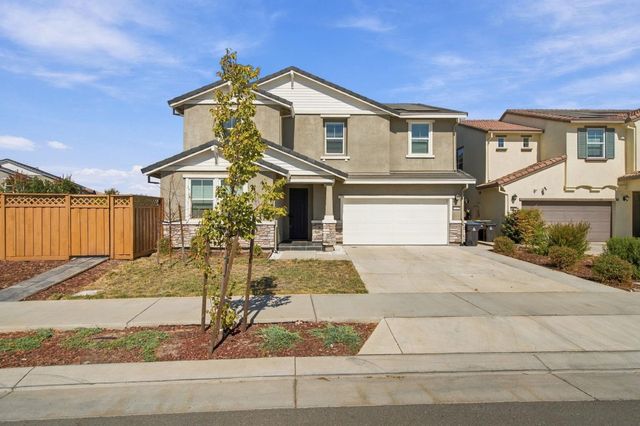 2929 Penrose Ln, Lathrop, CA 95330