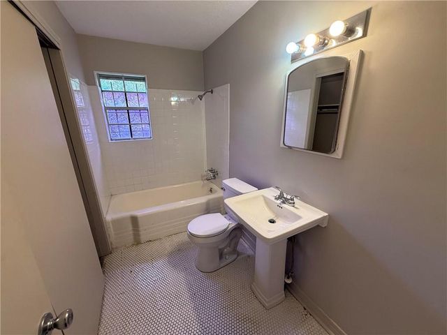 1454 Delusser Street, Mobile, AL 36603