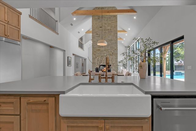 6744 E 123rd Street S, Bixby, OK 74008