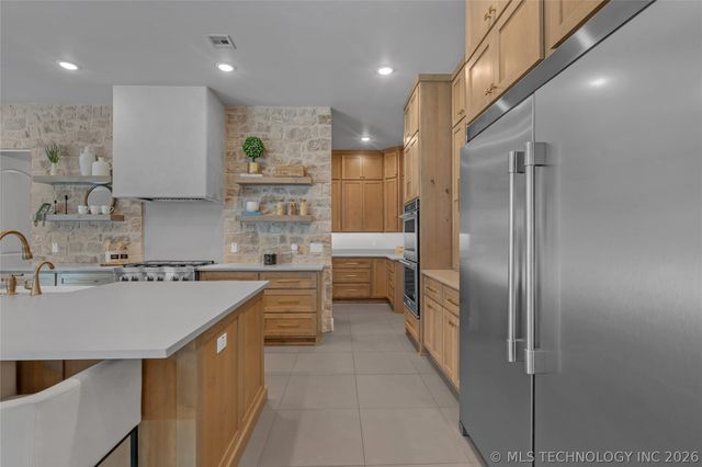 6744 E 123rd Street S, Bixby, OK 74008
