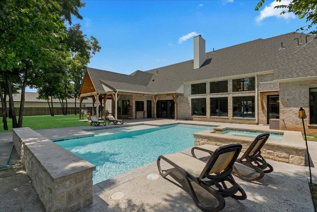 6744 E 123rd Street S, Bixby, OK 74008