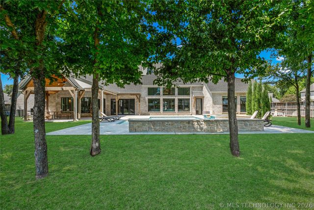 6744 E 123rd Street S, Bixby, OK 74008
