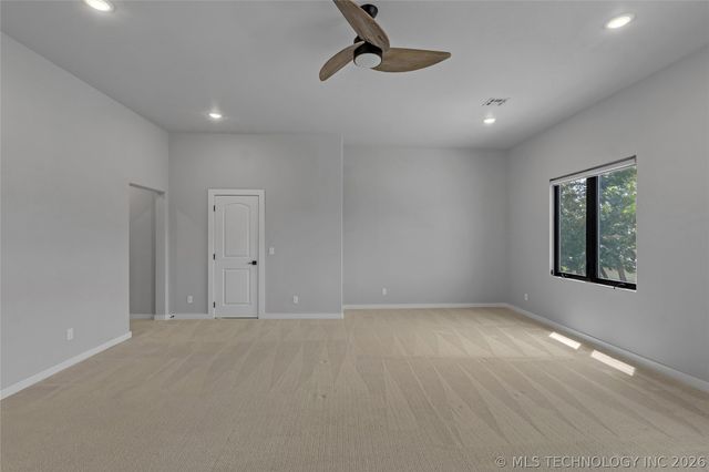 6744 E 123rd Street S, Bixby, OK 74008