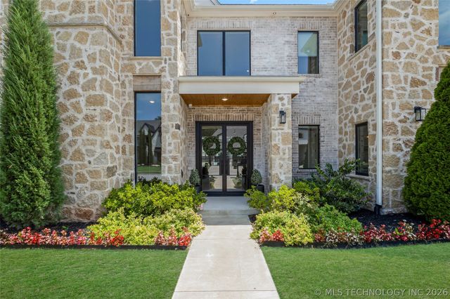 6744 E 123rd Street S, Bixby, OK 74008