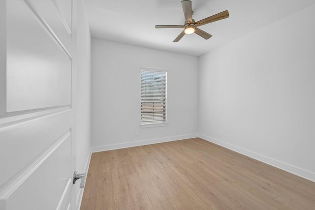 16598 Gaines Glen Lane, Montgomery, TX 77316