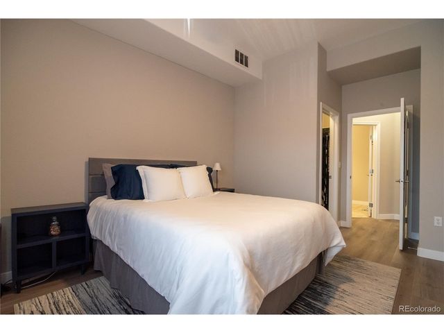 15470 Canyon Rim Dr 304, Englewood, CO 80112