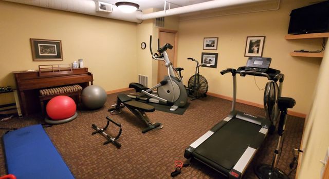 1805 3rd Avenue S 202, Minneapolis, MN 55404