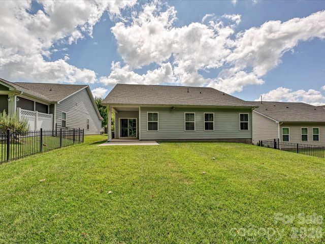 10038 Lilac Court, Charlotte, NC 28215