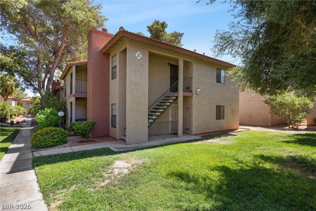 5576 West Rochelle Avenue 23D, Las Vegas, NV 89103 — exterior