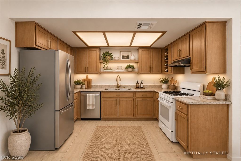 5576 West Rochelle Avenue 23D, Las Vegas, NV 89103 — photo 5