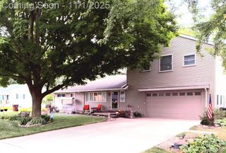48212 Cardinal Drive, Shelby Twp, MI 48317