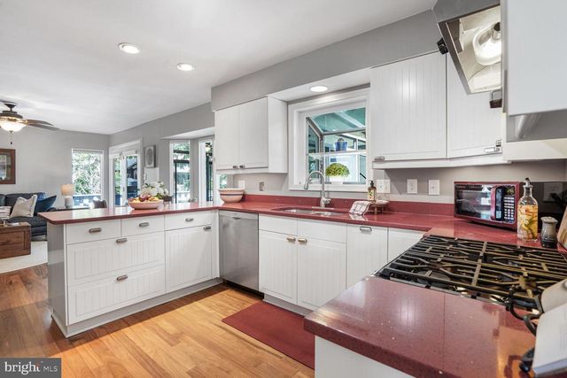 129 FAIRFAX ST, Warrenton, VA 20186