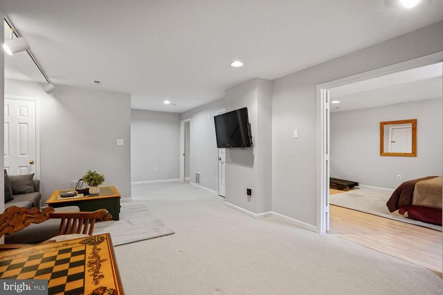 129 FAIRFAX ST, Warrenton, VA 20186