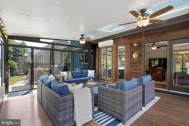 129 FAIRFAX ST, Warrenton, VA 20186