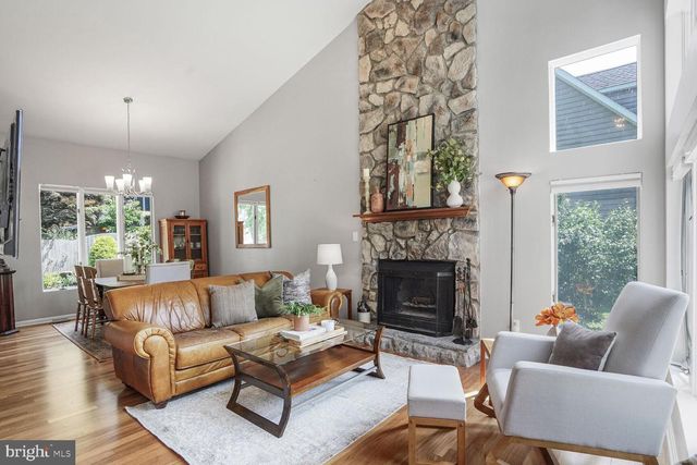 129 FAIRFAX ST, Warrenton, VA 20186