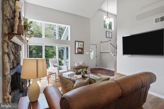 129 FAIRFAX ST, Warrenton, VA 20186