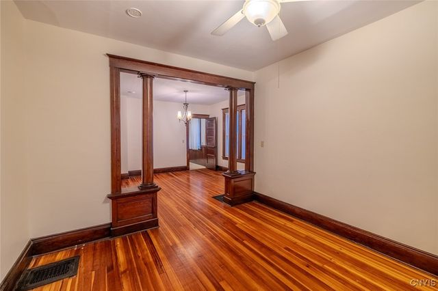 1204 Oak Street 6, Syracuse, NY 13203