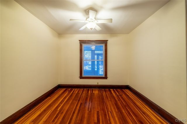 1204 Oak Street 6, Syracuse, NY 13203