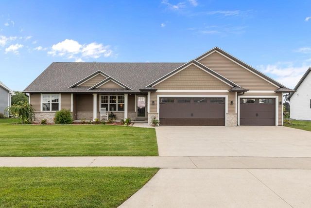 1756 RED OAK STREET, Green Bay, WI 54313