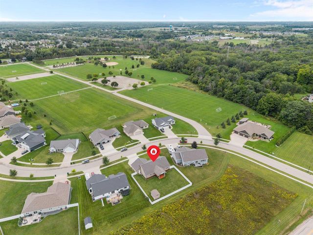 1756 RED OAK STREET, Green Bay, WI 54313