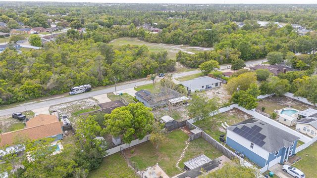 562 GERALDINE DRIVE, Deltona, FL 32725